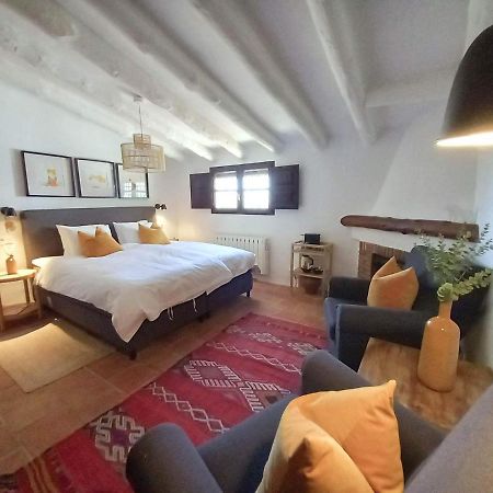 Cortijo La Fe Guest House Montefrio Luaran gambar