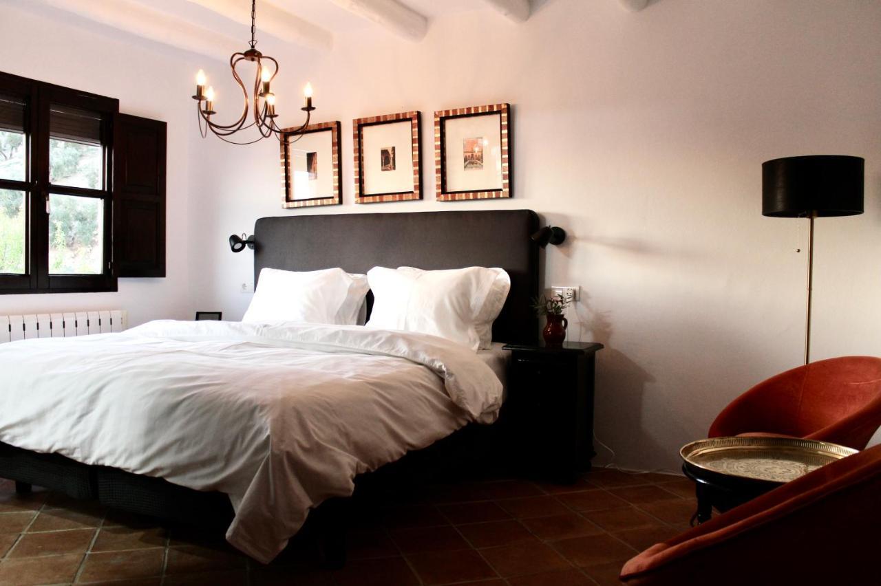 Cortijo La Fe Guest House Montefrio Luaran gambar