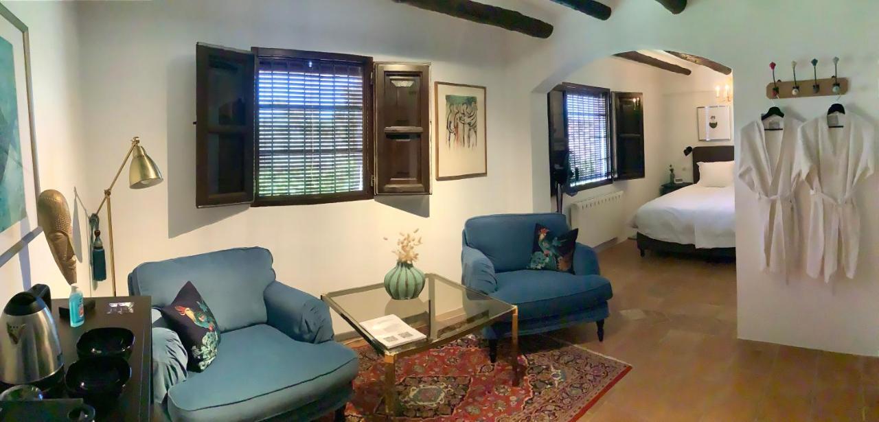 Cortijo La Fe Guest House Montefrio Luaran gambar