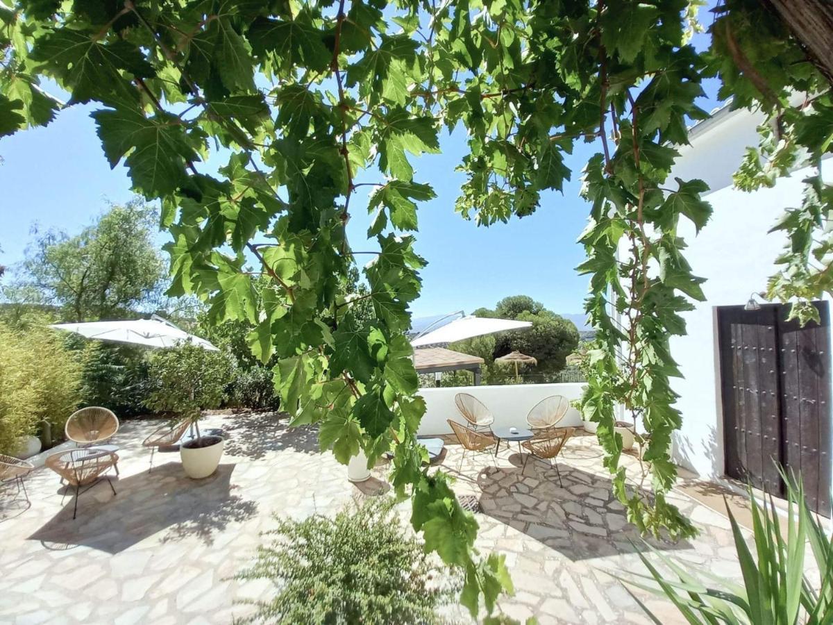 Cortijo La Fe Guest House Montefrio Luaran gambar
