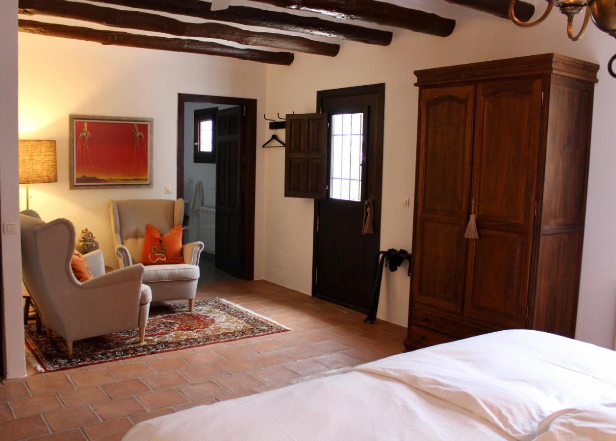 Cortijo La Fe Guest House Montefrio Luaran gambar